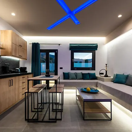 Appartement The Penthouse Santorini, Kamari, Thira Firá