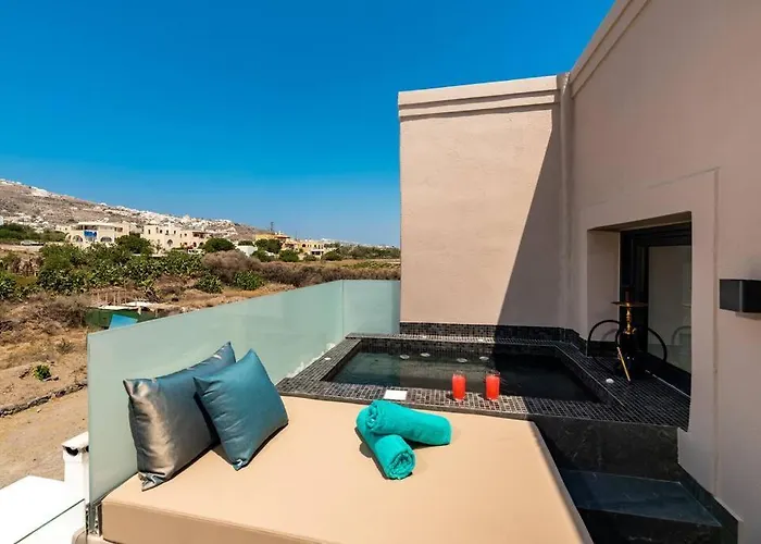 The Penthouse Santorini, Kamari, Thira