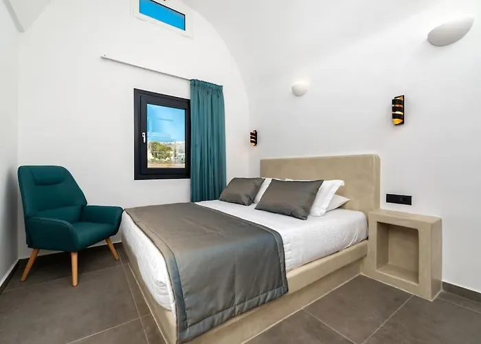 The Penthouse Santorini, Kamari, Thira