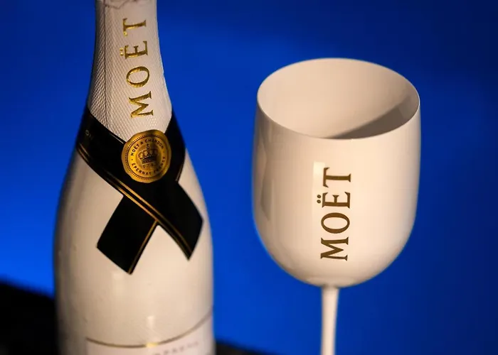 Appartement The Penthouse Santorini, Kamari, Thira