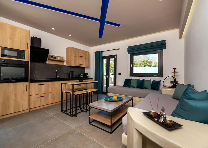 Apartmán The Penthouse Santorini, Kamari, Thira