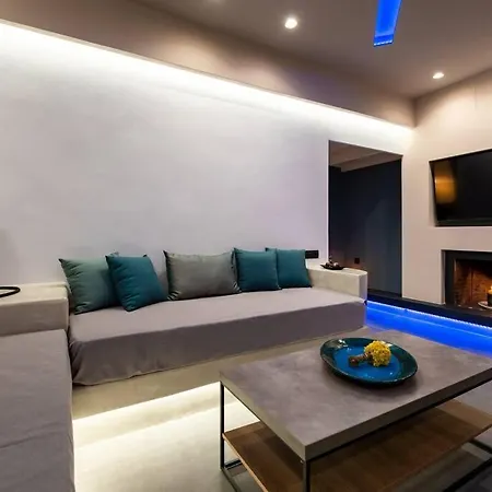 公寓 The Penthouse Santorini, Kamari, Thira 费拉